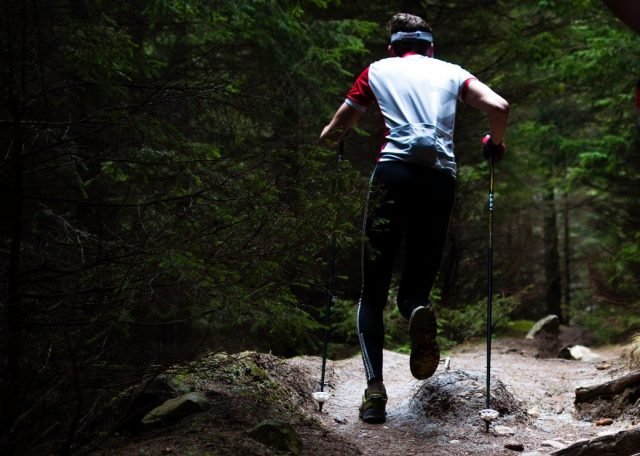 trail running bastones para correr